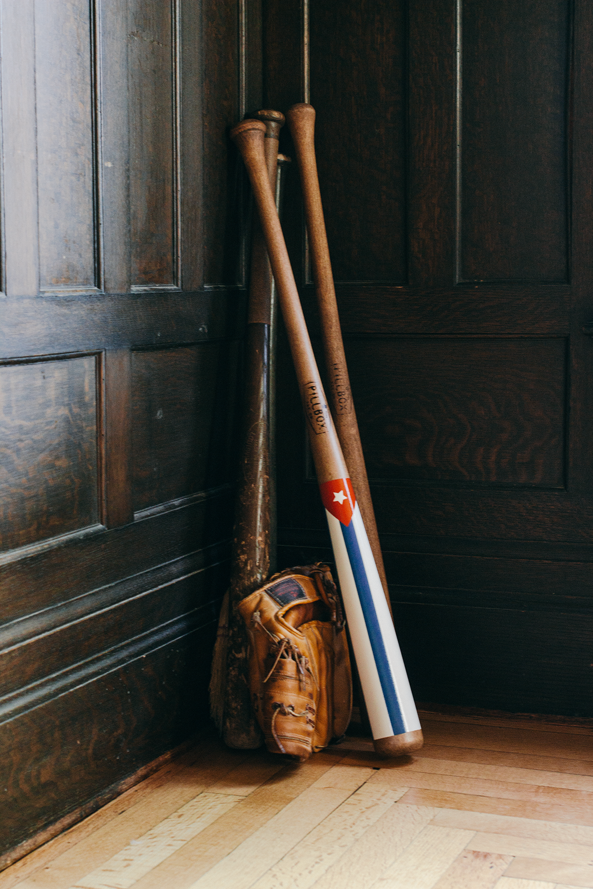 Pillbox Bat Co., Drapeau de Cuba