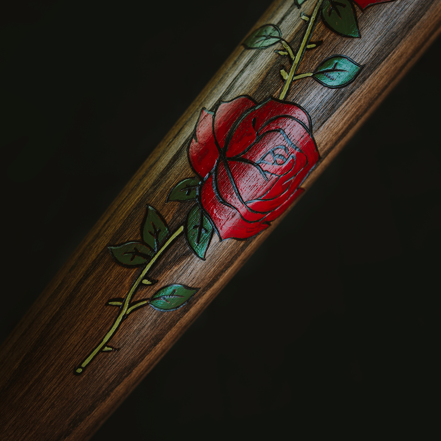 Pillbox Bat Co., "Les roses sont rouges