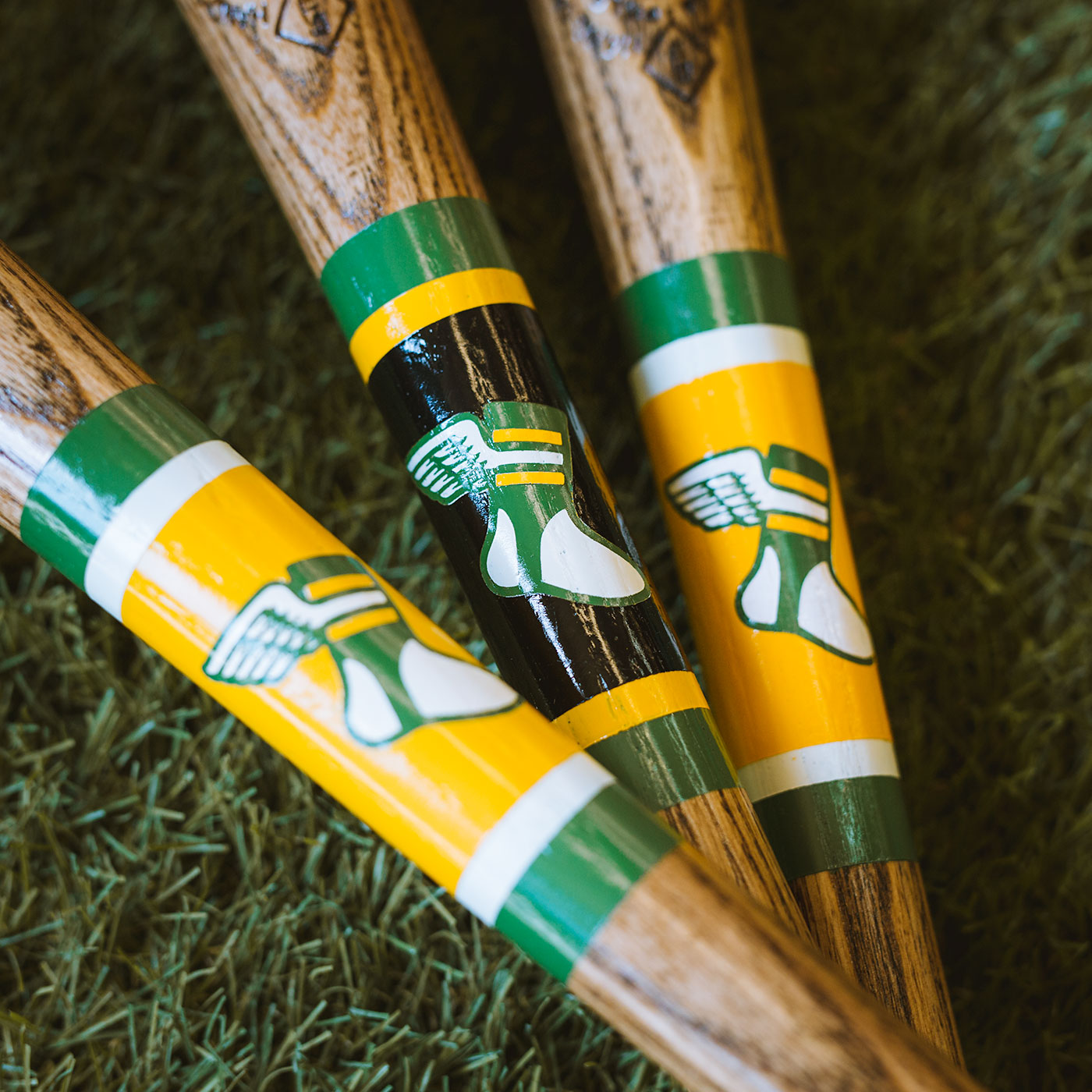 Uni Watch, Uni Watch - Collab Art Bat (GREEN)