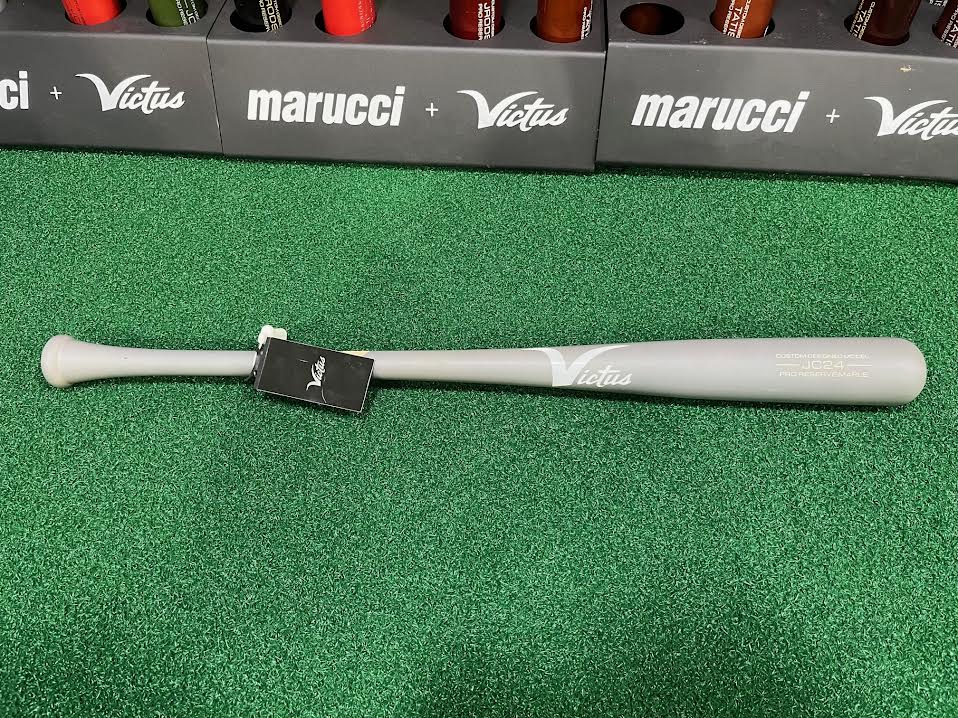 Victus, Victus JC24 Dealer's Choice Maple Pro Reserve Wood Bat : VRWMJC24-DC